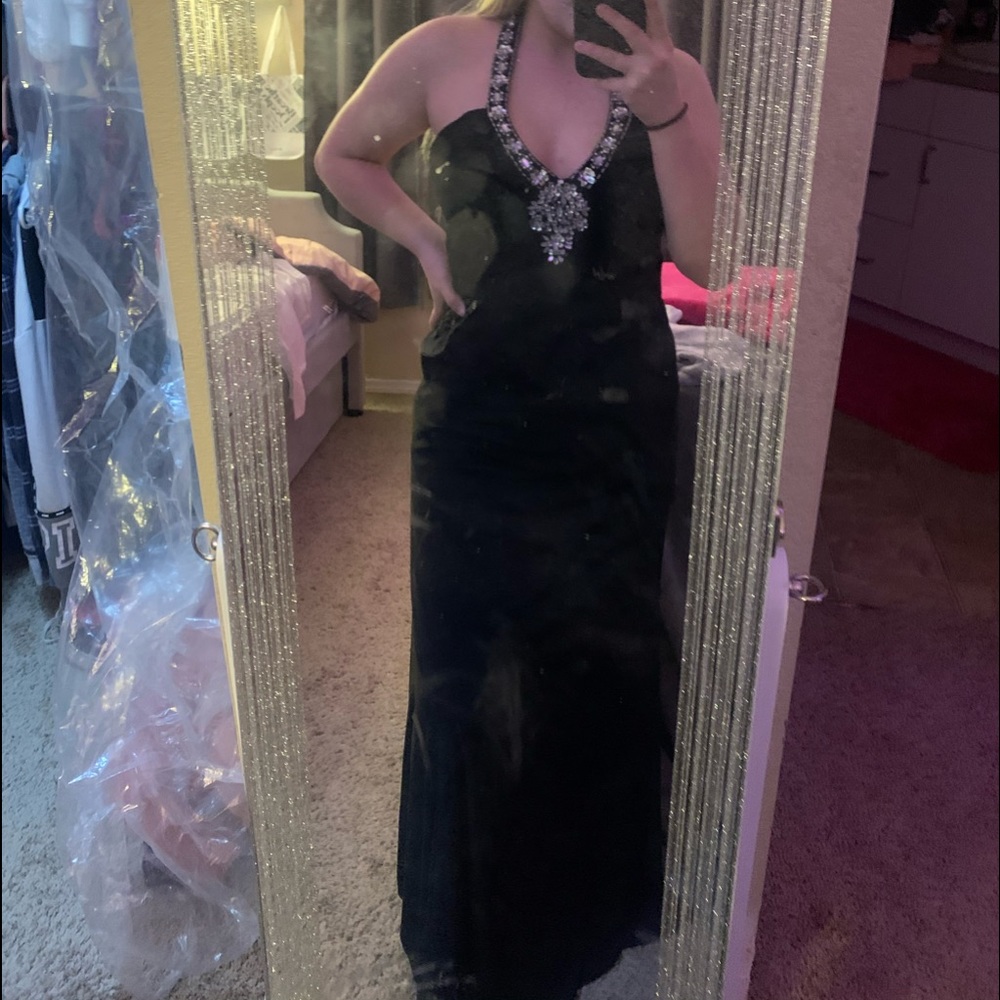 Black prom dress